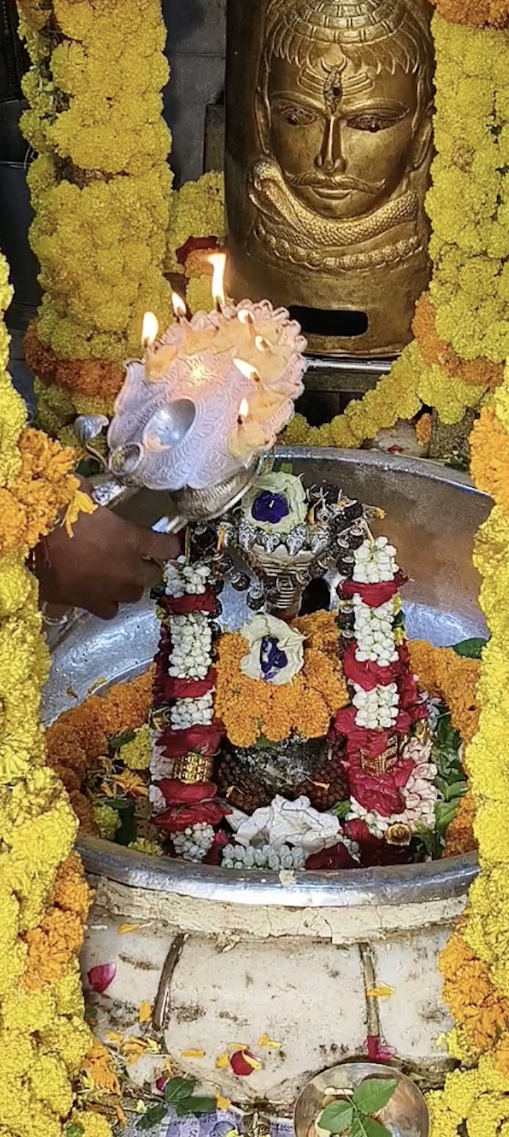 Aarti Darshan Maa Amba at Shree Kubereshwar Mahadev