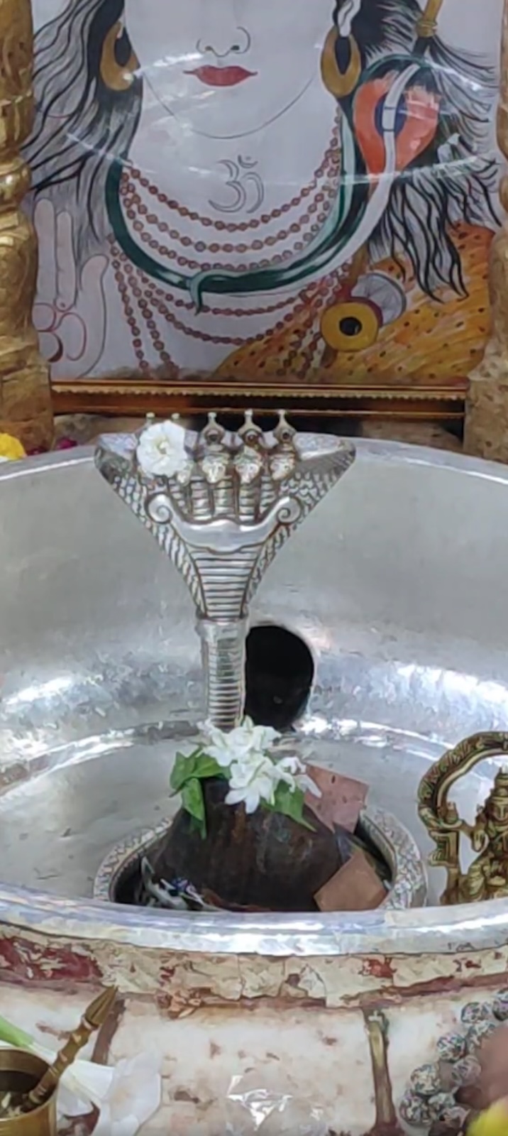 Rudrabhishek to Shree Kubereshwar Mahadev