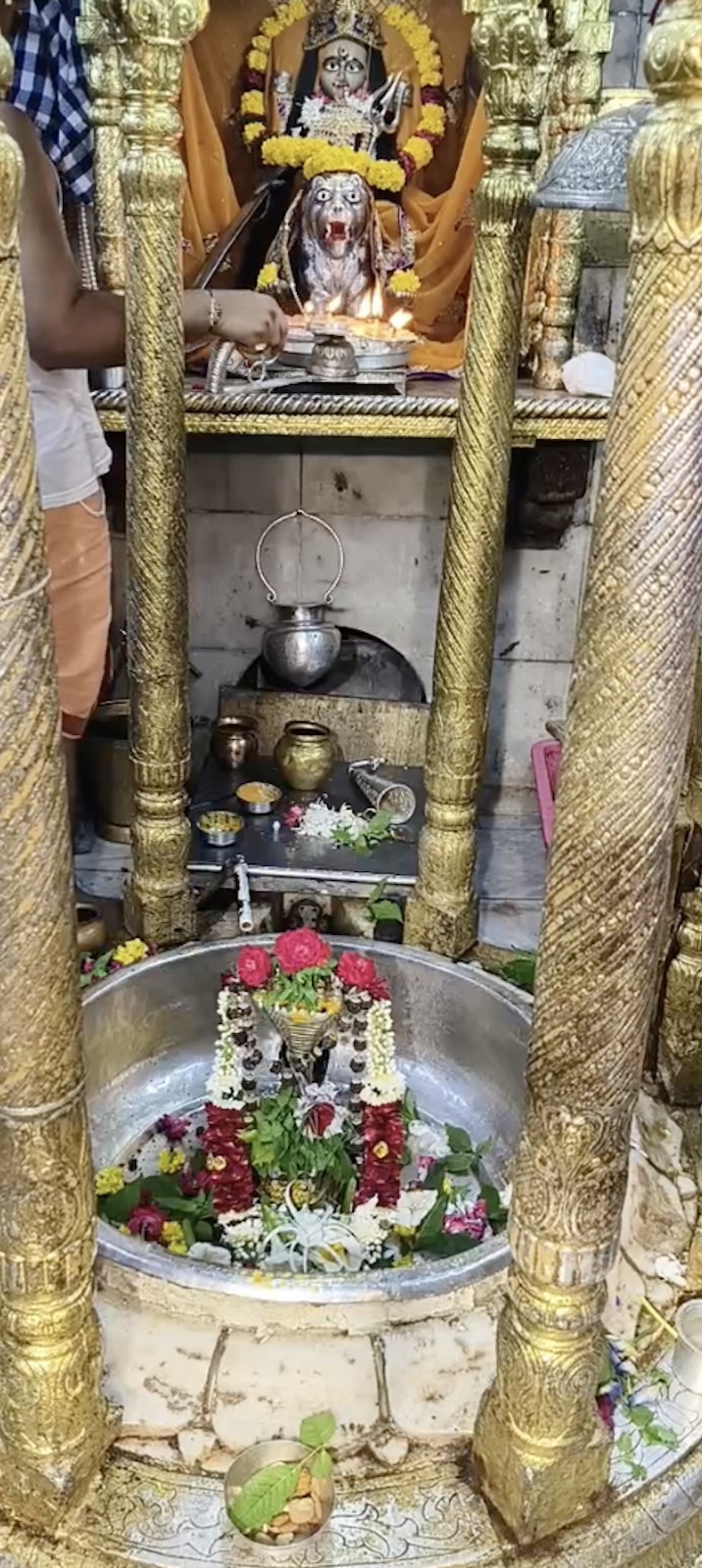 Aarti Darshan Maa Amba at Shree Kubereshwar Mahadev