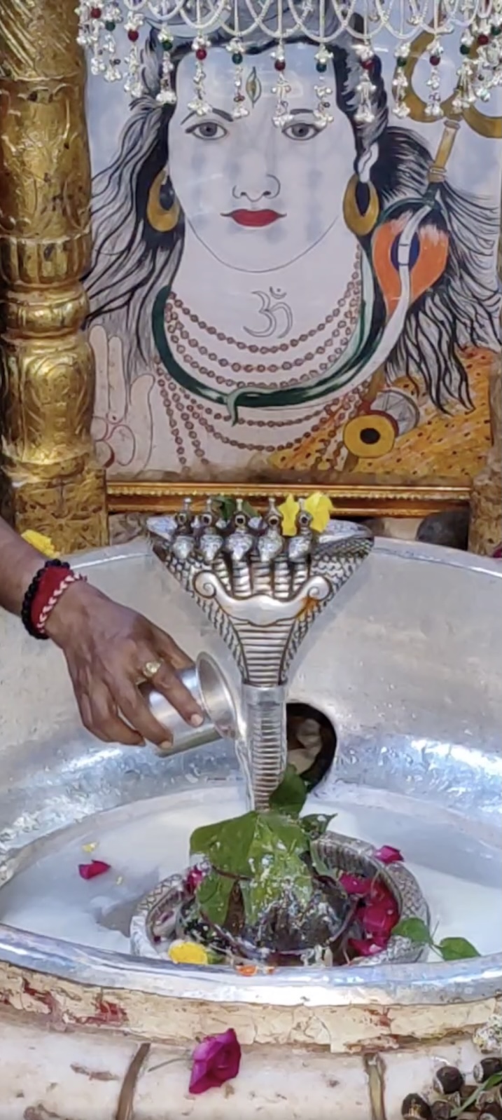 Rudrabhishek to Shree Kubereshwar Mahadev