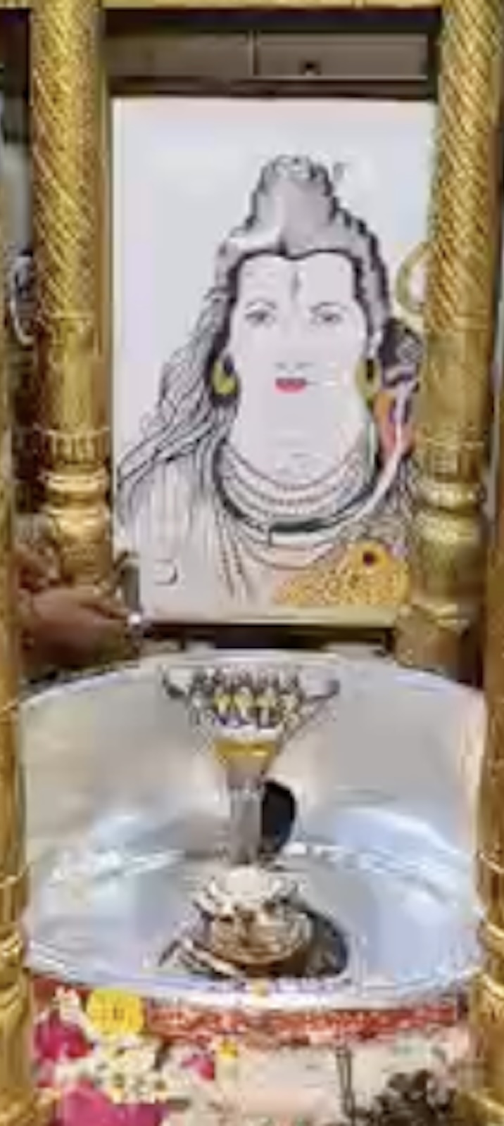 Rudrabhishek to Shree Kubereshwar Mahadev