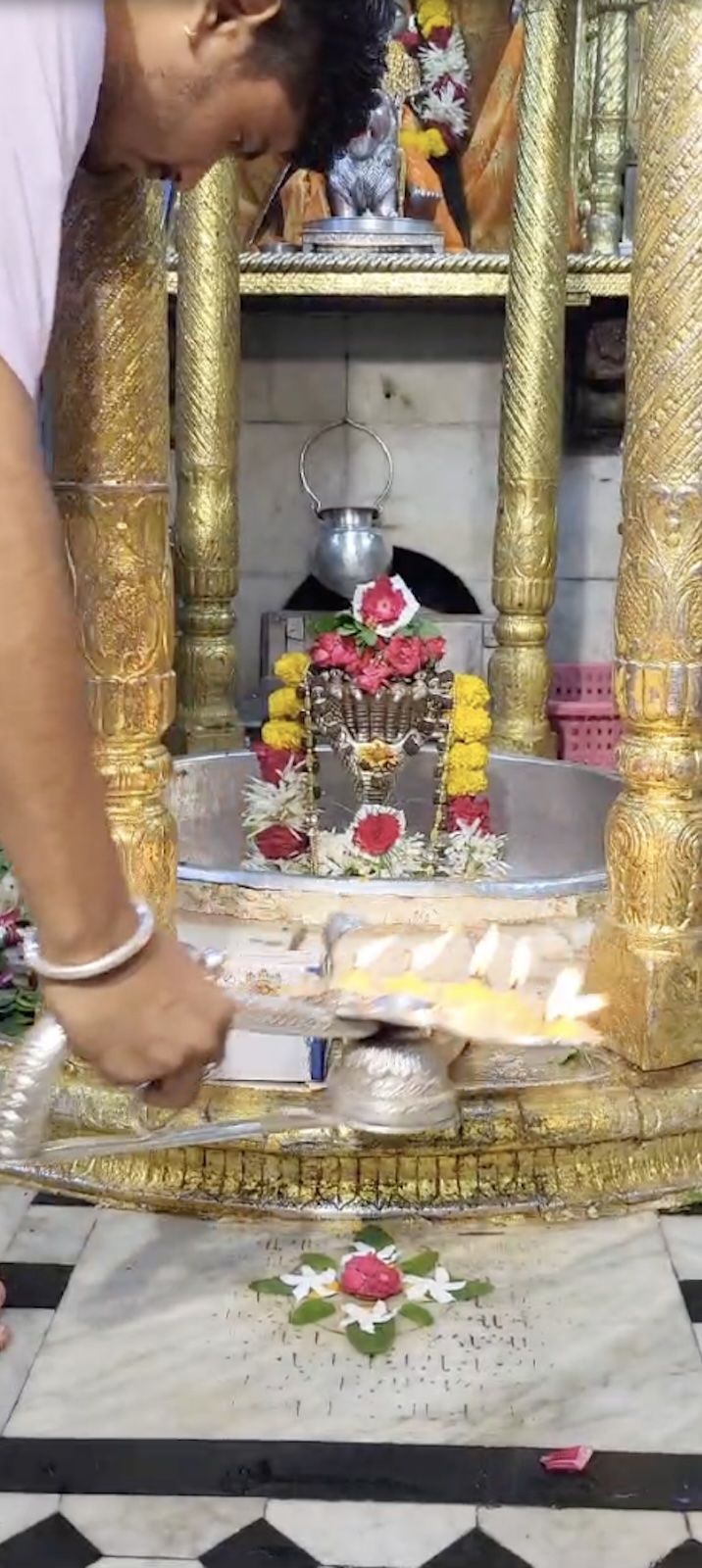 Aarti Darshan Shree Kubereshwar Mahadev