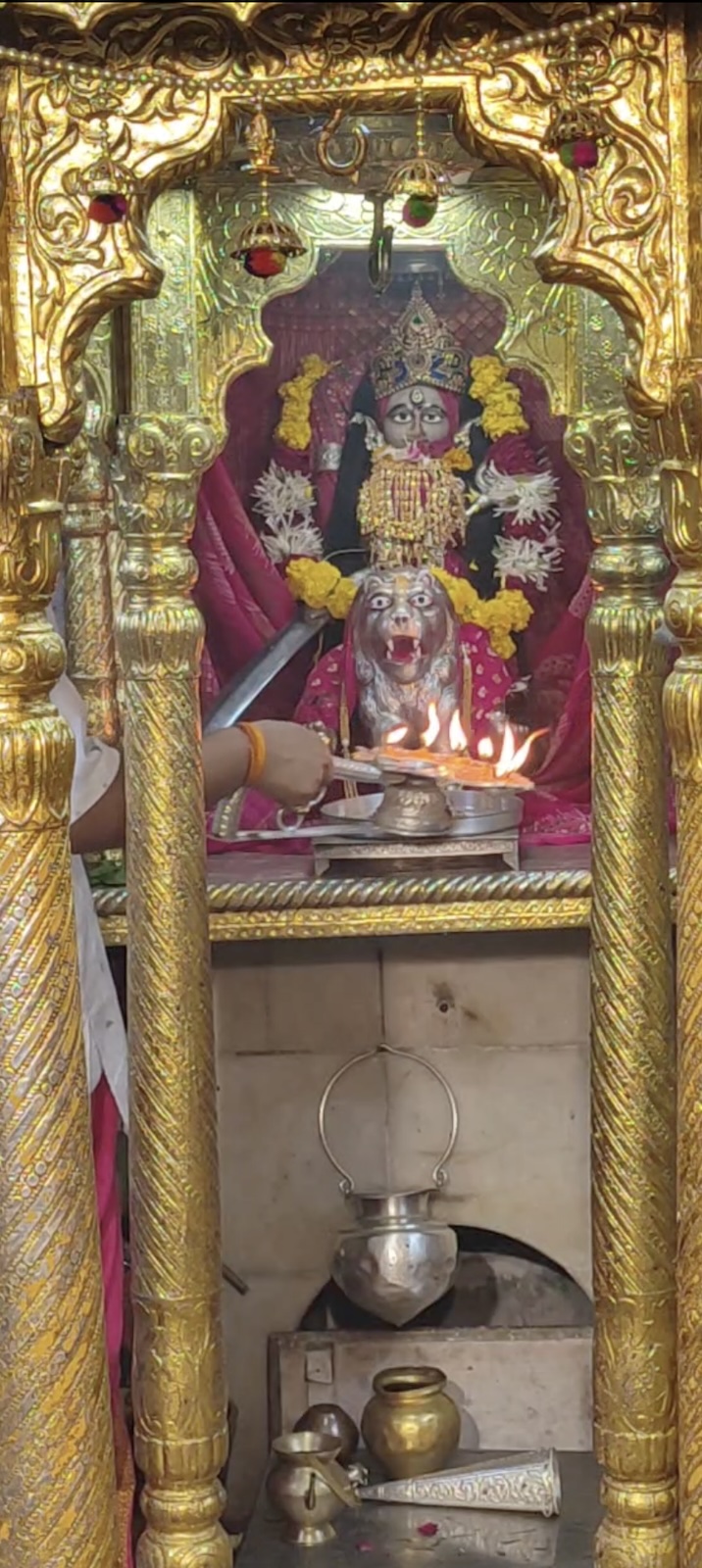 Aarti Darshan Maa Amba at Shree Kubereshwar Mahadev