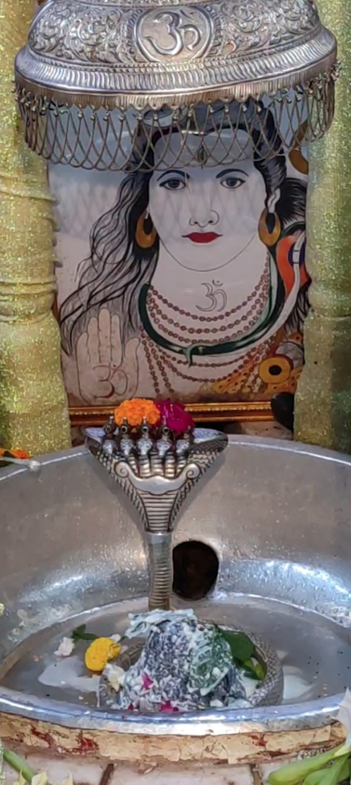 Rudrabhishek to Shree Kubereshwar Mahadev
