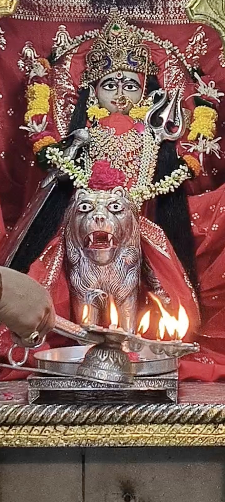 Aarti Darshan Maa Amba at Shree Kubereshwar Mahadev