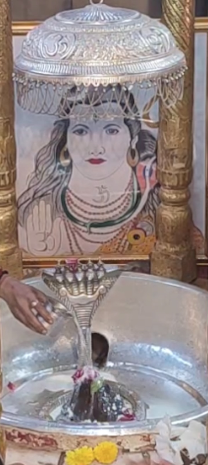 Rudrabhishek to Shree Kubereshwar Mahadev