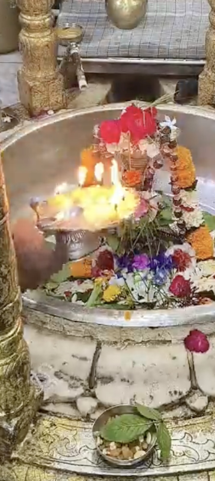 Aarti Darshan Maa Amba at Shree Kubereshwar Mahadev