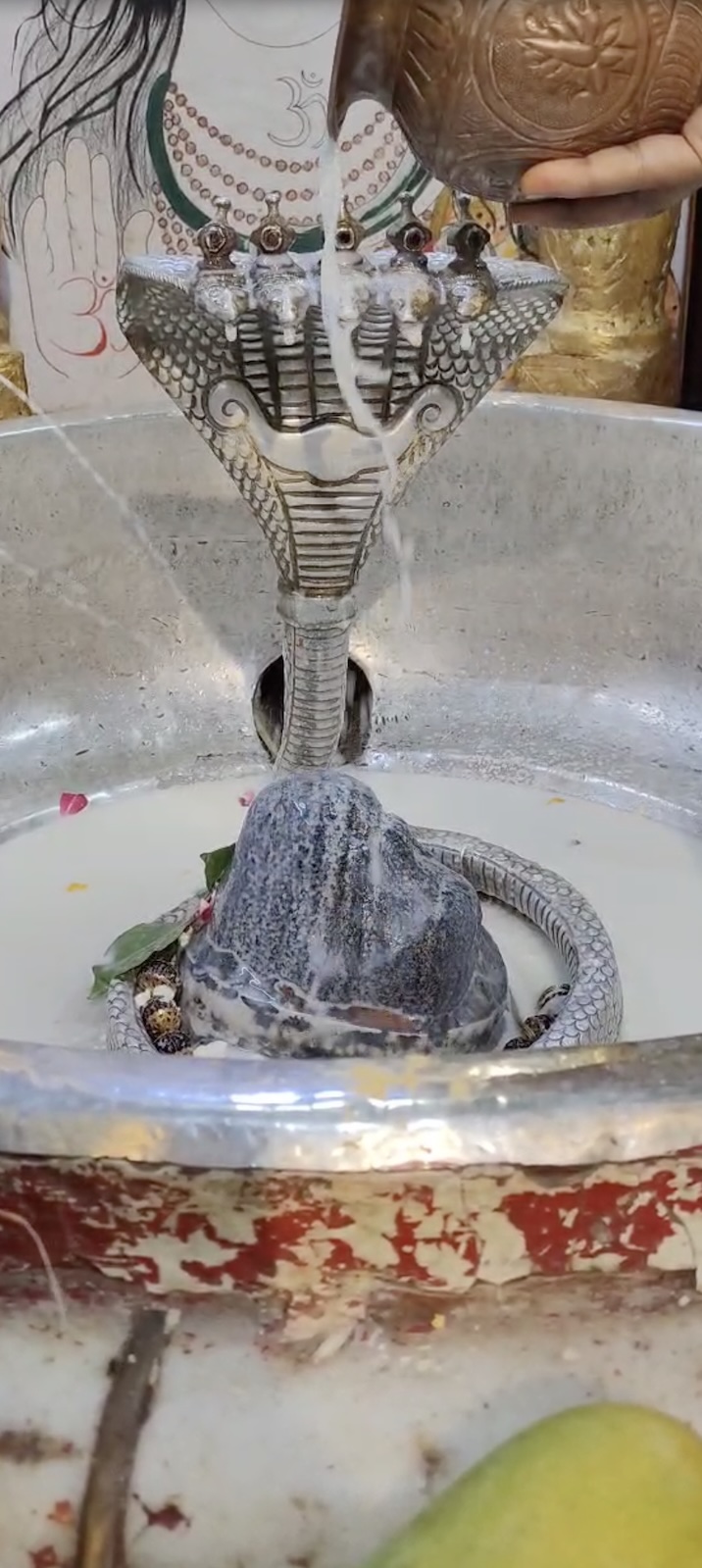Rudrabhishek to Shree Kubereshwar Mahadev