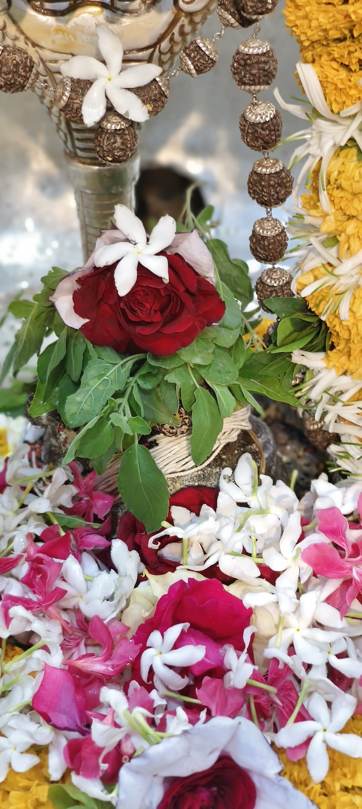 Shangar Darshan Shree Kubereshwar Mahadev