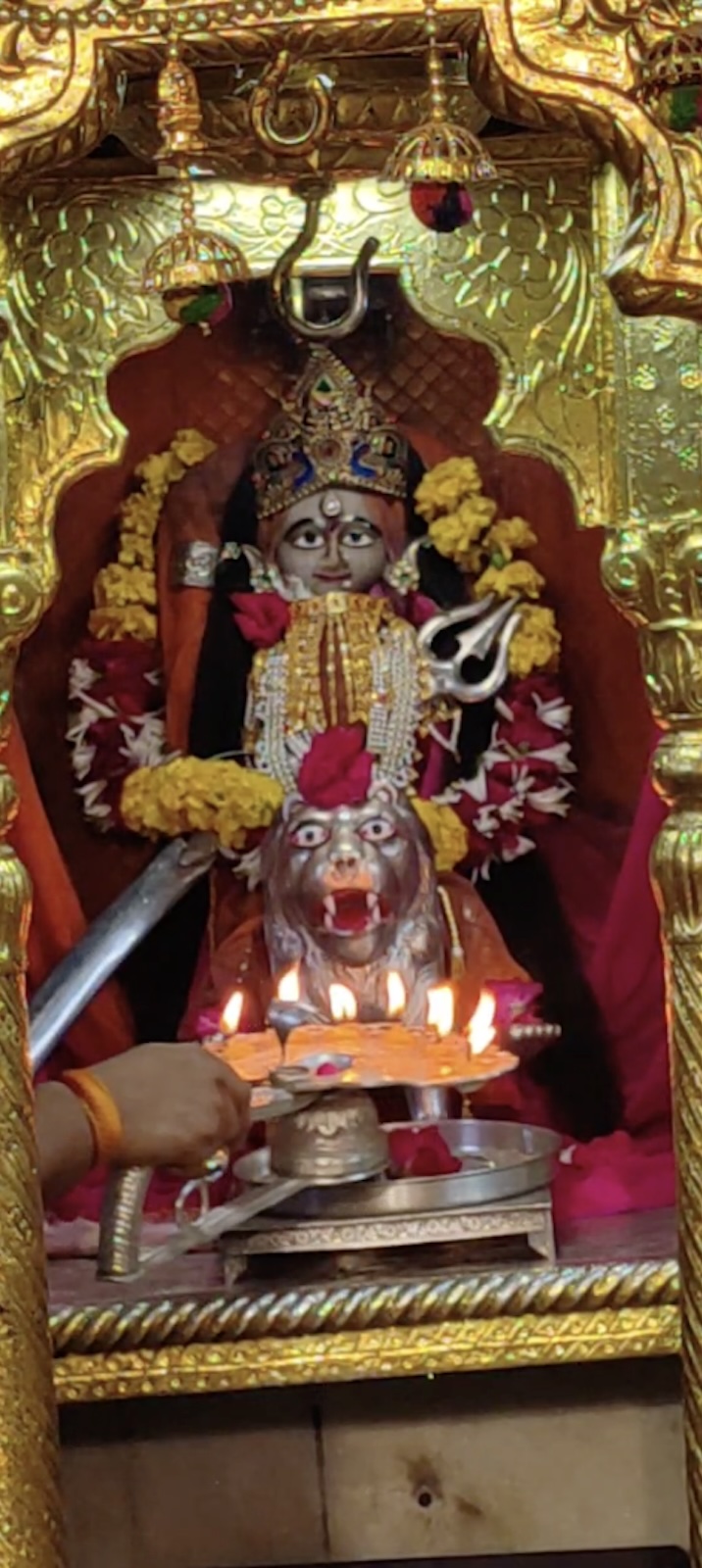 Aarti Darshan Maa Amba at Shree Kubereshwar Mahadev