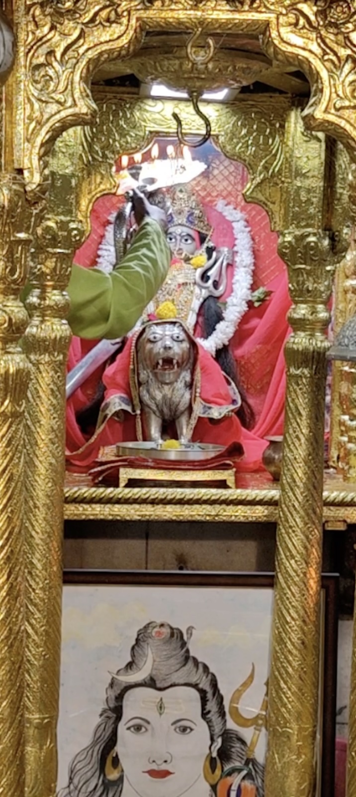 Aarti Darshan Maa Amba at Shree Kubereshwar Mahadev