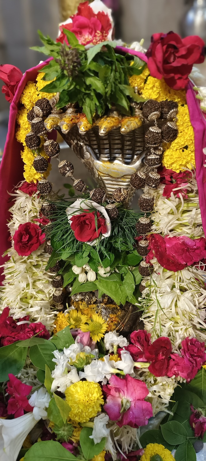 Shangar Darshan Shree Kubereshwar Mahadev