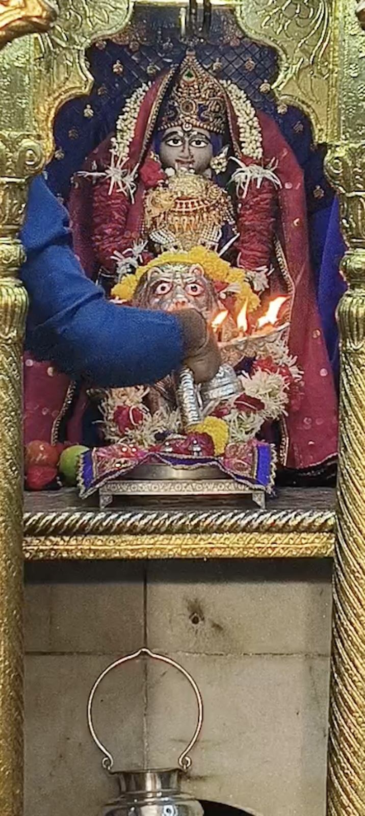 Aarti Darshan Maa Amba at Shree Kubereshwar Mahadev