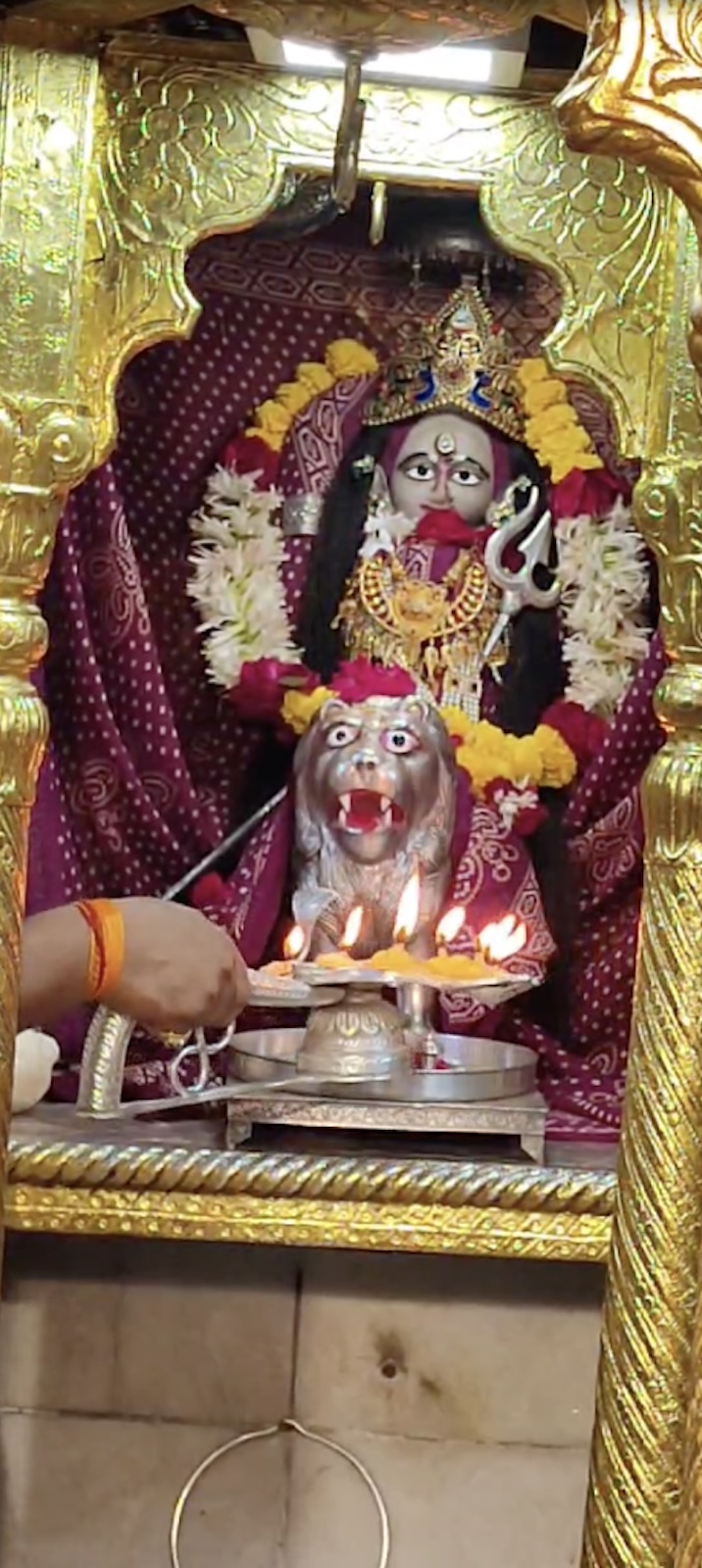 Aarti Darshan Maa Amba at Shree Kubereshwar Mahadev