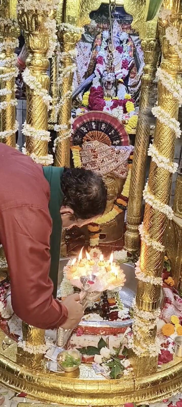 Aarti Darshan Maa Amba at Shree Kubereshwar Mahadev