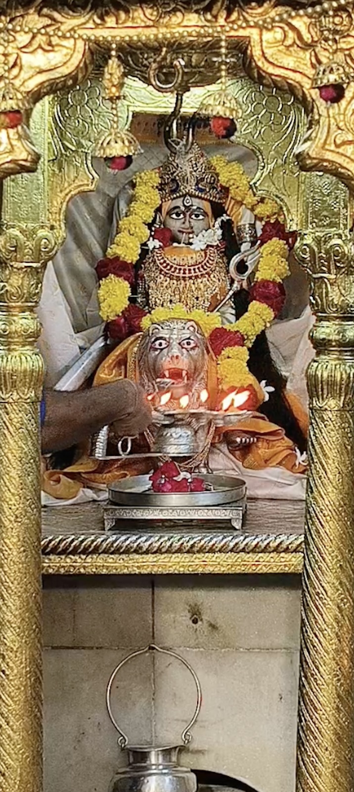 Aarti Darshan Maa Amba at Shree Kubereshwar Mahadev