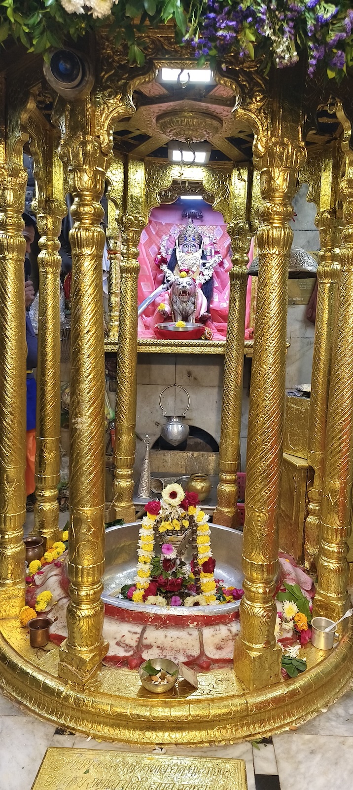 Aarti Darshan Maa Amba at Shree Kubereshwar Mahadev